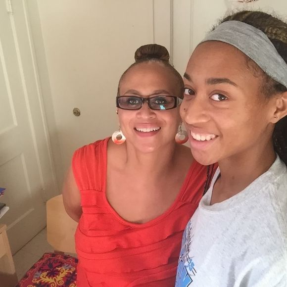 Meet your Posher, Karen - Picture 1 of 1